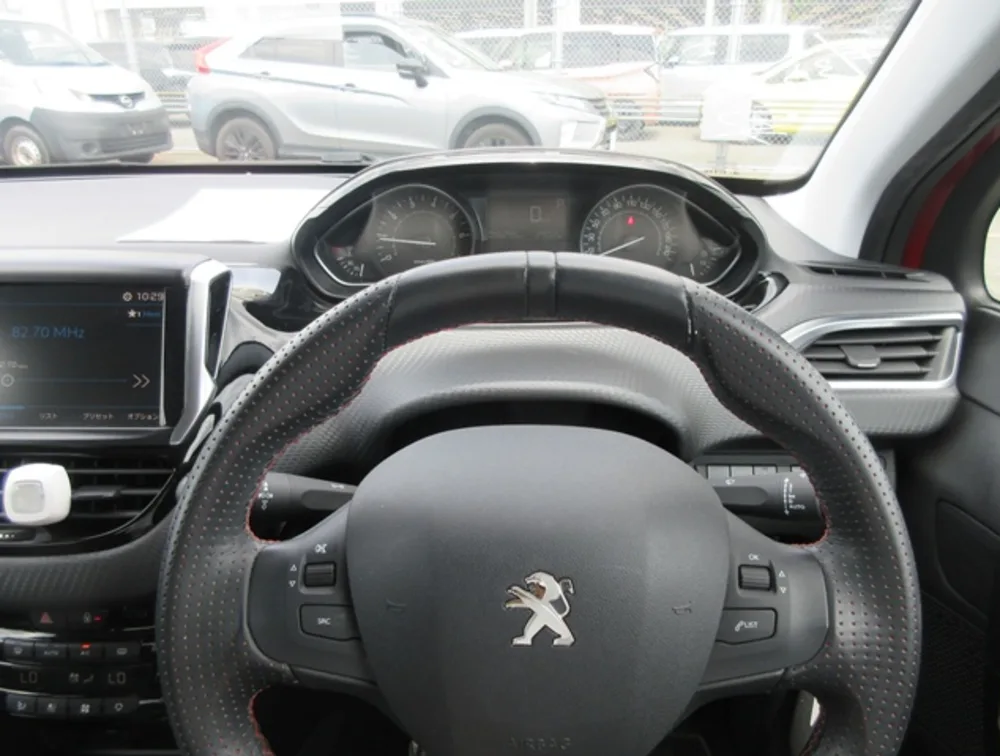 PEUGEOT 208 GTLINE BLACK PACK - PRG Motors Ltd
