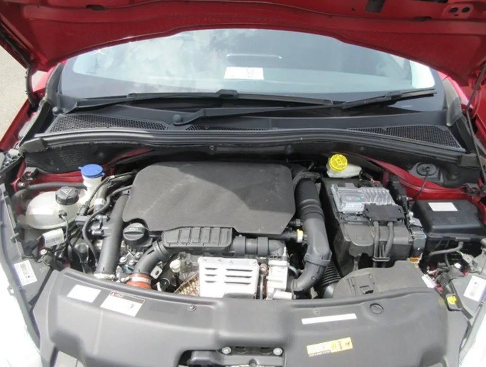 PEUGEOT 208 GTLINE BLACK PACK - PRG Motors Ltd