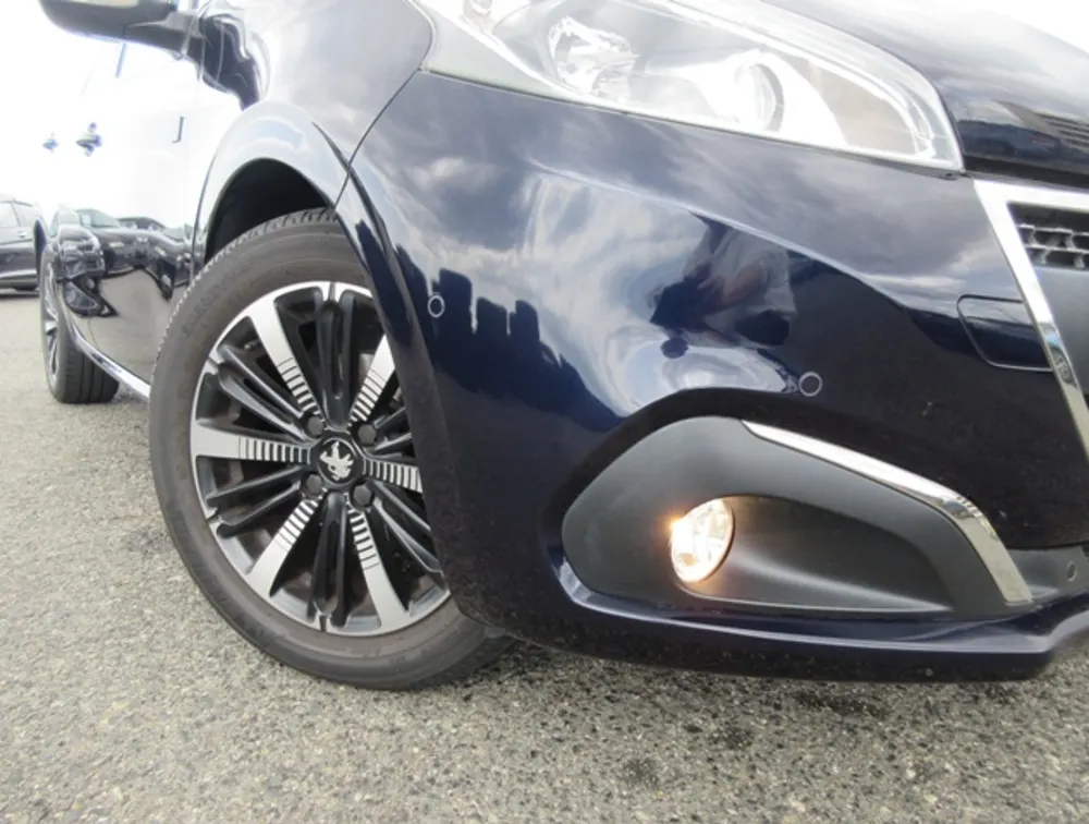 PEUGEOT 208 TECH EDITION - PRG Motors Ltd
