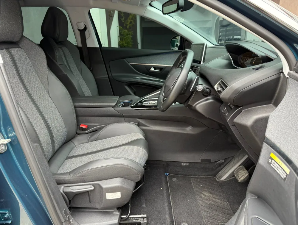 PEUGEOT 5008 - PRG Motors Ltd