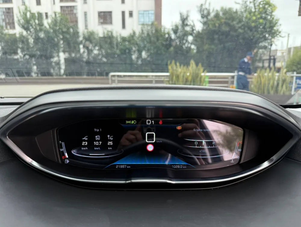 PEUGEOT 5008 - PRG Motors Ltd