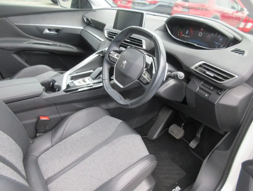PEUGEOT 3008 ALLURE SUNROOF - PRG Motors Ltd
