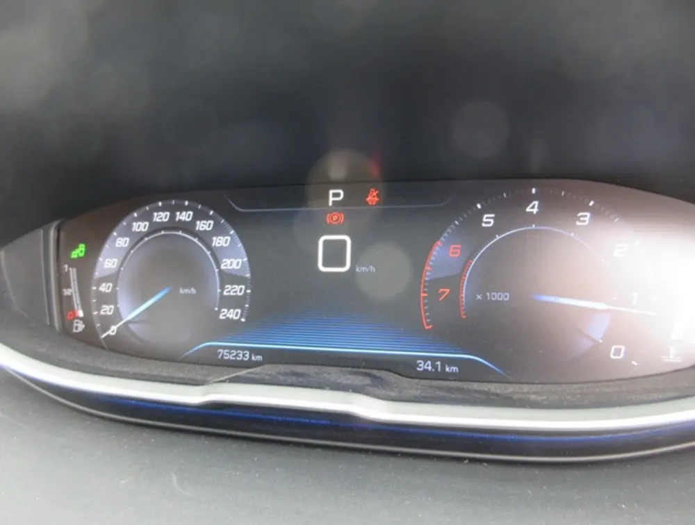 PEUGEOT 3008 ALLURE SUNROOF - PRG Motors Ltd
