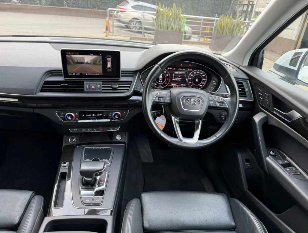 AUDI Q5 - PRG Motors Ltd