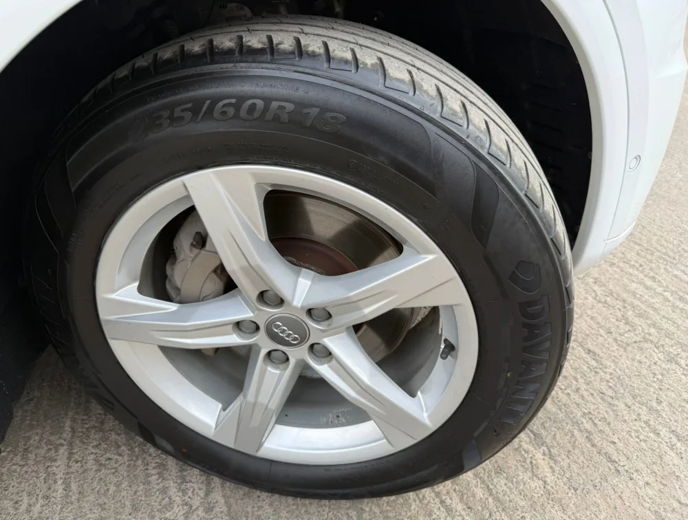 AUDI Q5 - PRG Motors Ltd