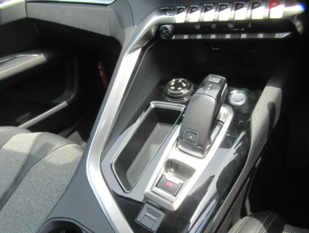 PEUGEOT 3008 ALLURE SUNROOF DIESEL - PRG Motors Ltd