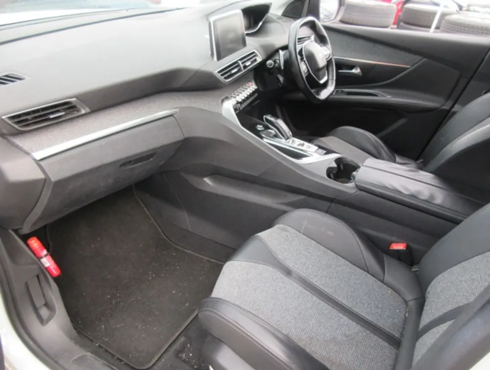 PEUGEOT 3008 ALLURE SUNROOF - PRG Motors Ltd