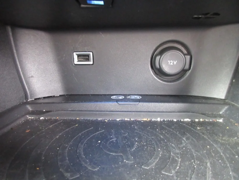 PEUGEOT 3008 ALLURE SUNROOF - PRG Motors Ltd