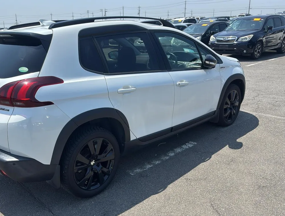 PEUGEOT 2008 GTLINE - PRG Motors Ltd