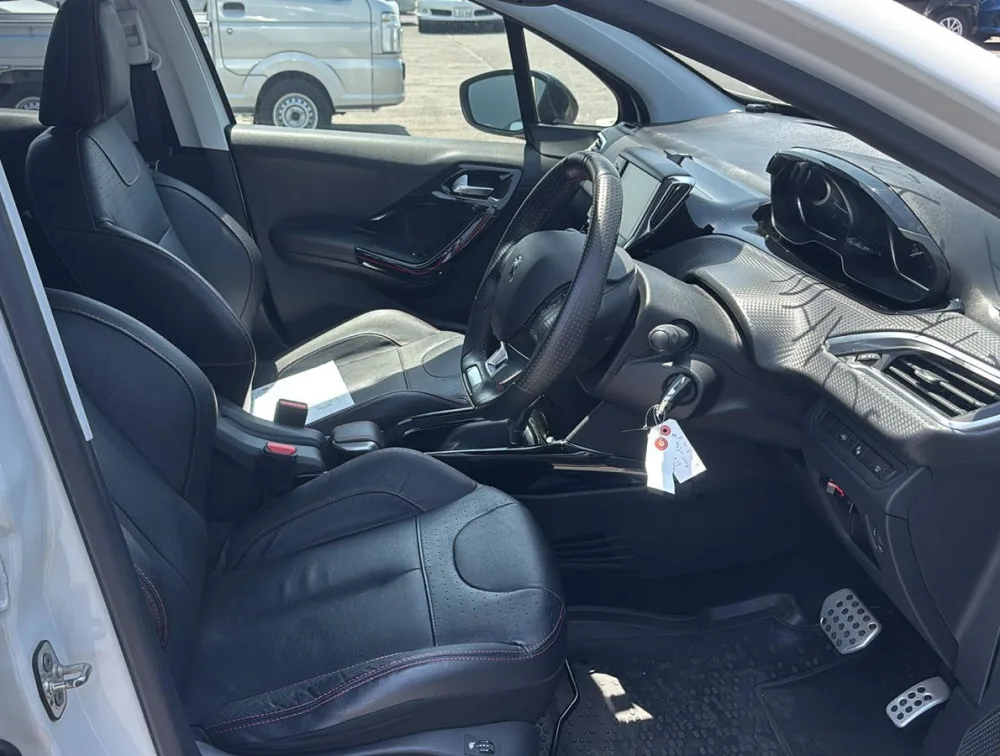 PEUGEOT 2008 GTLINE - PRG Motors Ltd