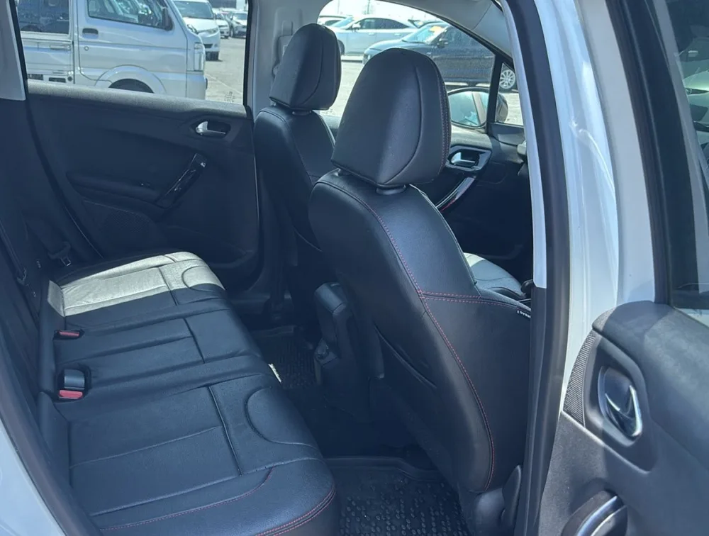 PEUGEOT 2008 GTLINE - PRG Motors Ltd