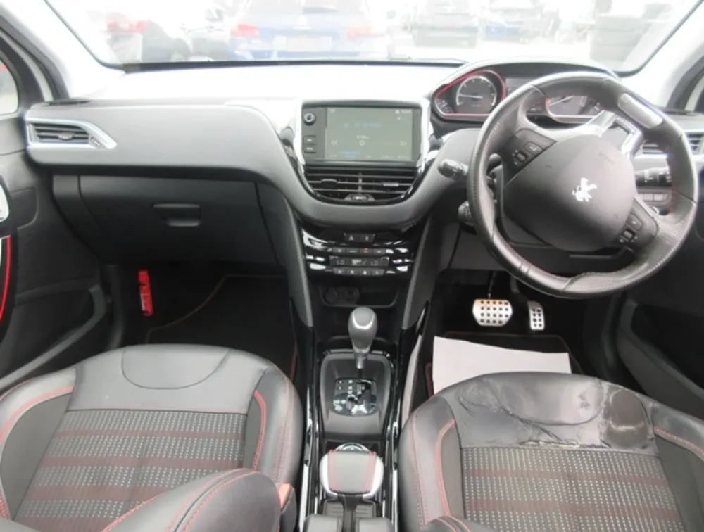 PEUGEOT 2008 GTLINE MOONROOF - PRG Motors Ltd