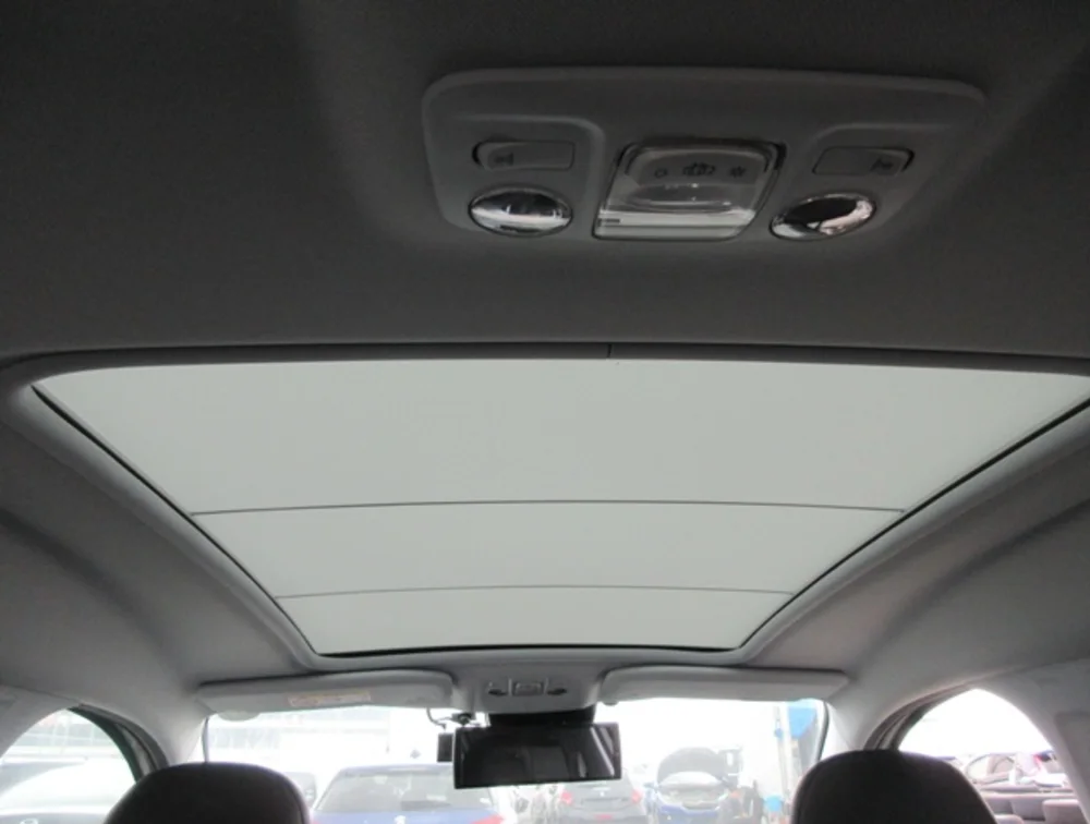 PEUGEOT 2008 GTLINE MOONROOF - PRG Motors Ltd