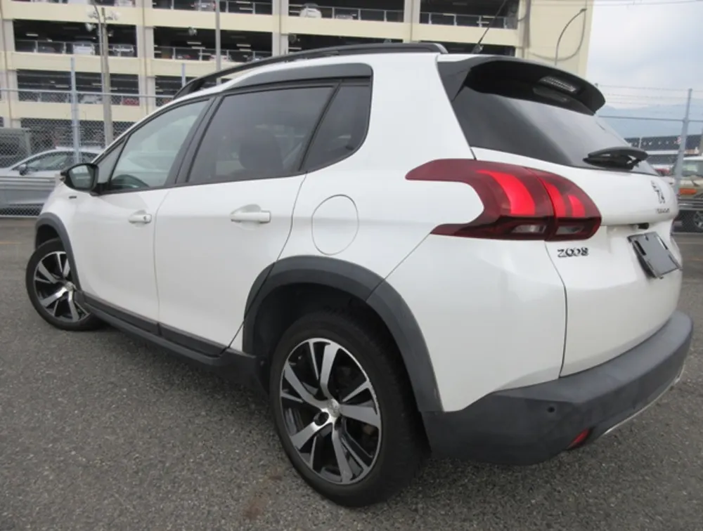 PEUGEOT 2008 GTLINE MOONROOF - PRG Motors Ltd