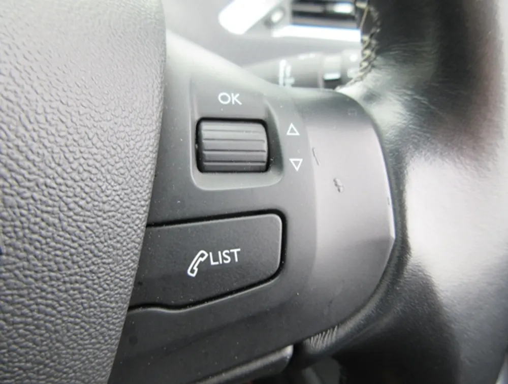 PEUGEOT 2008 ALLURE - PRG Motors Ltd
