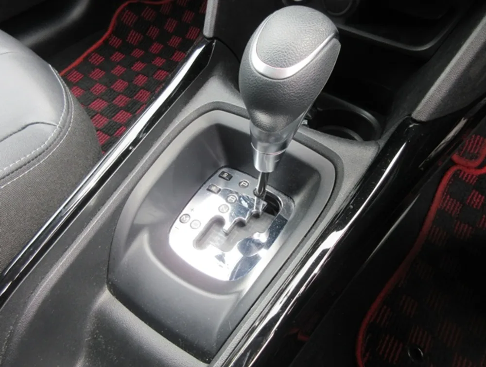 PEUGEOT 2008 ALLURE - PRG Motors Ltd