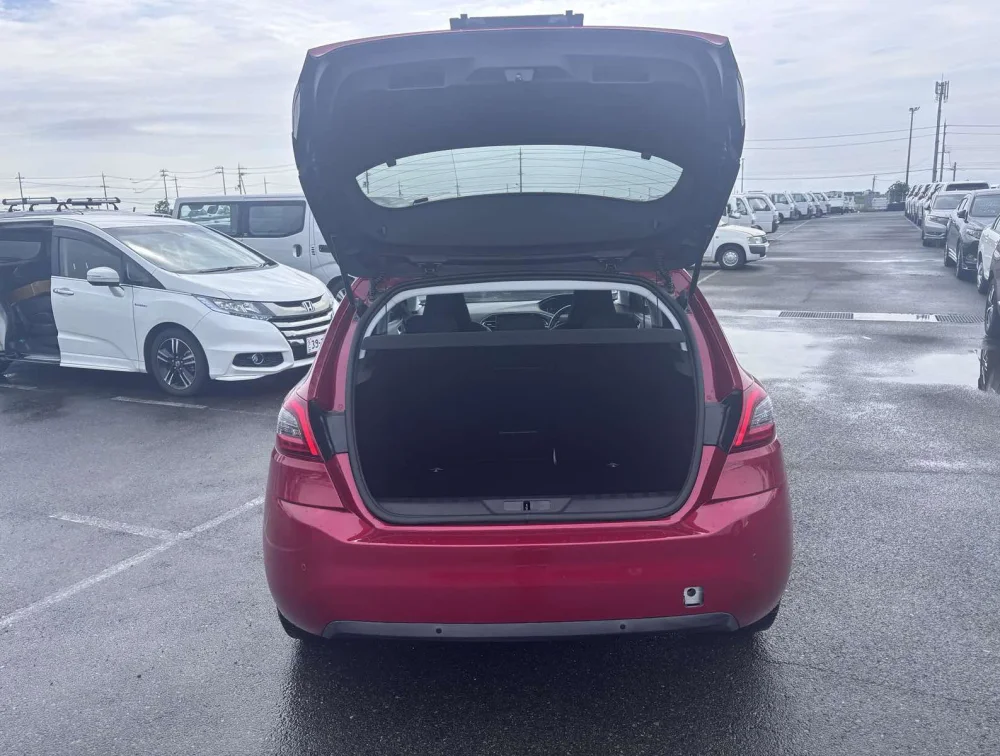 PEUGEOT 308 ALLURE HATCHBACK - PRG Motors Ltd