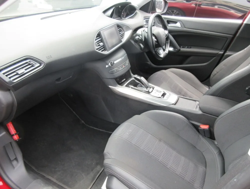PEUGEOT 308 ALLURE HATCHBACK - PRG Motors Ltd