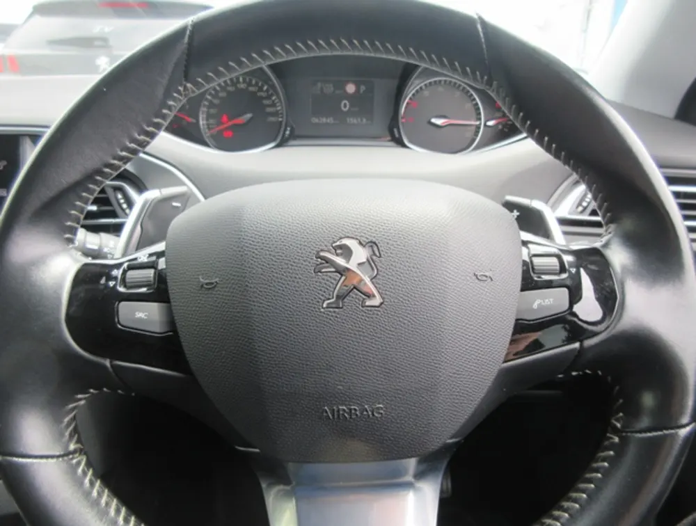 PEUGEOT 308 ALLURE HATCHBACK - PRG Motors Ltd