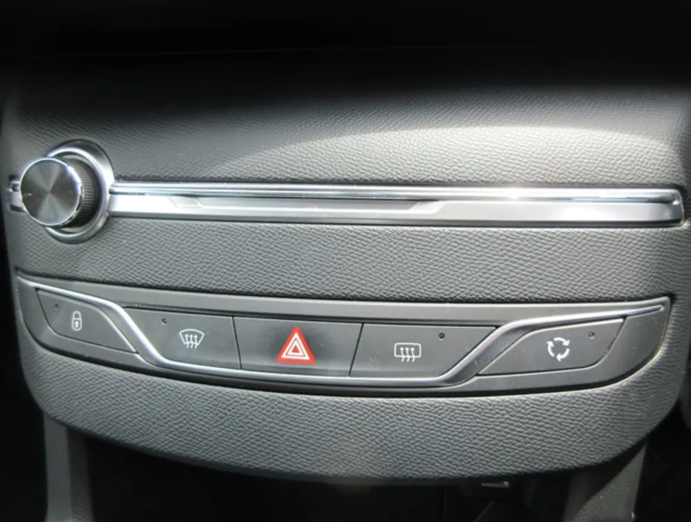 PEUGEOT 308 ALLURE HATCHBACK - PRG Motors Ltd