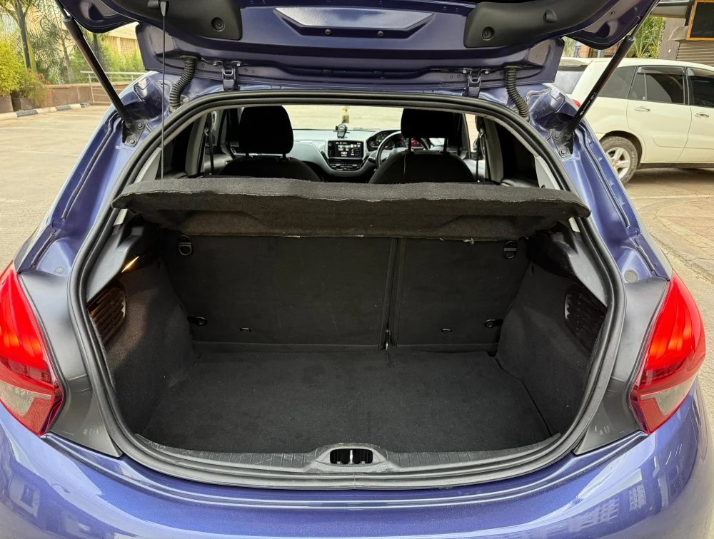 PEUGEOT 208 ALLURE - PRG Motors Ltd