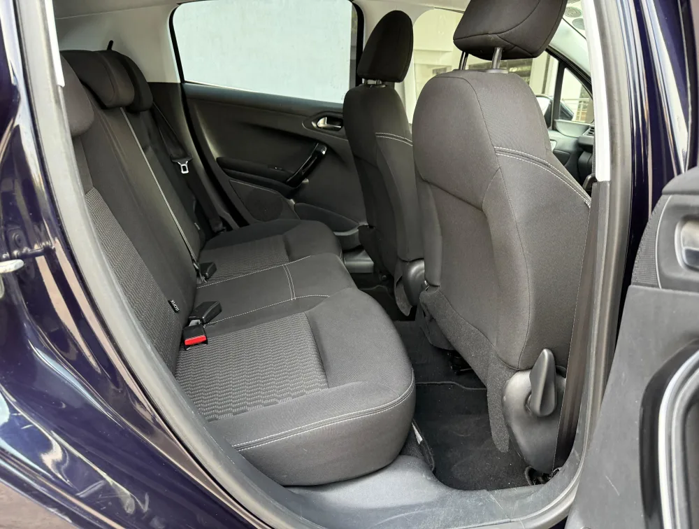 PEUGEOT 208 ALLURE - PRG Motors Ltd