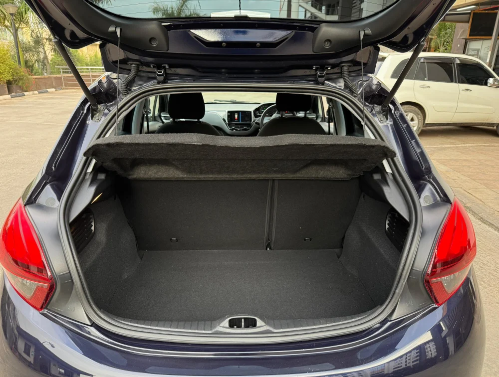 PEUGEOT 208 ALLURE - PRG Motors Ltd