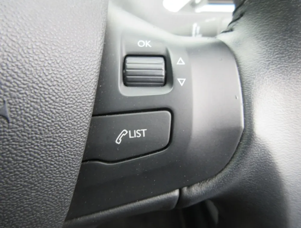 PEUGEOT 208 ALLURE SIGNATURE - PRG Motors Ltd