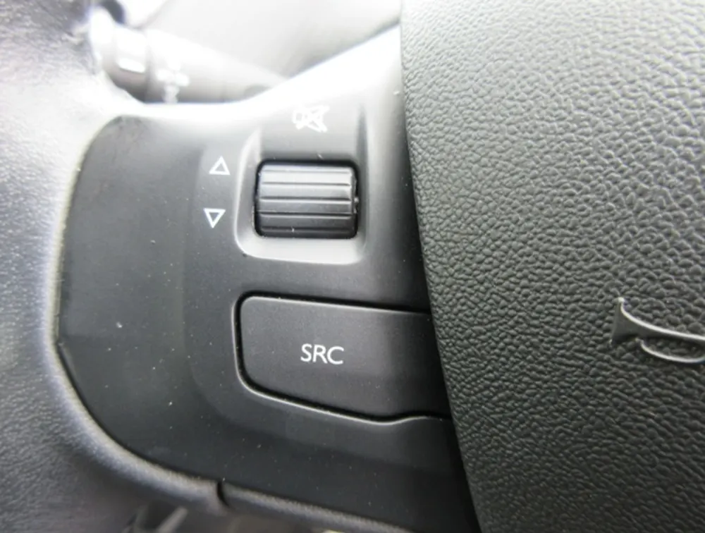PEUGEOT 208 ALLURE SIGNATURE - PRG Motors Ltd