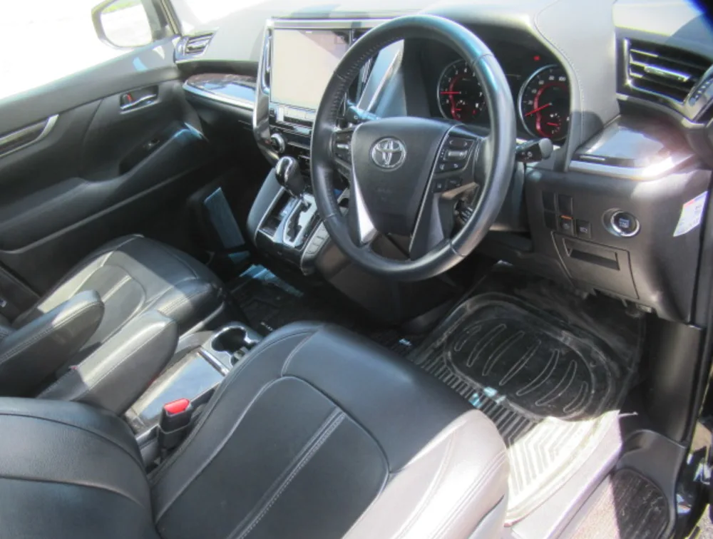 TOYOTA VELLFIRE - PRG Motors Ltd