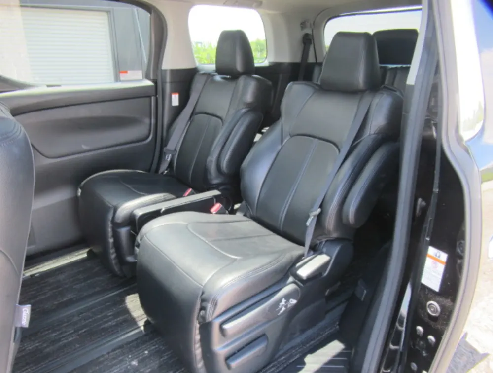 TOYOTA VELLFIRE - PRG Motors Ltd