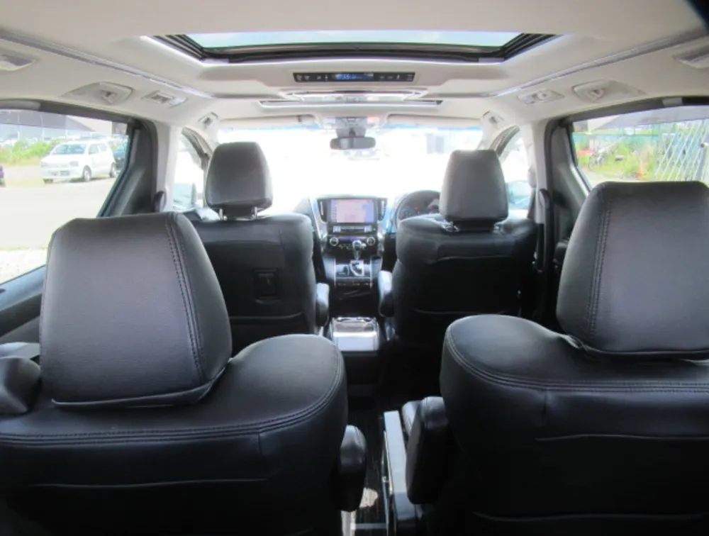 TOYOTA VELLFIRE - PRG Motors Ltd