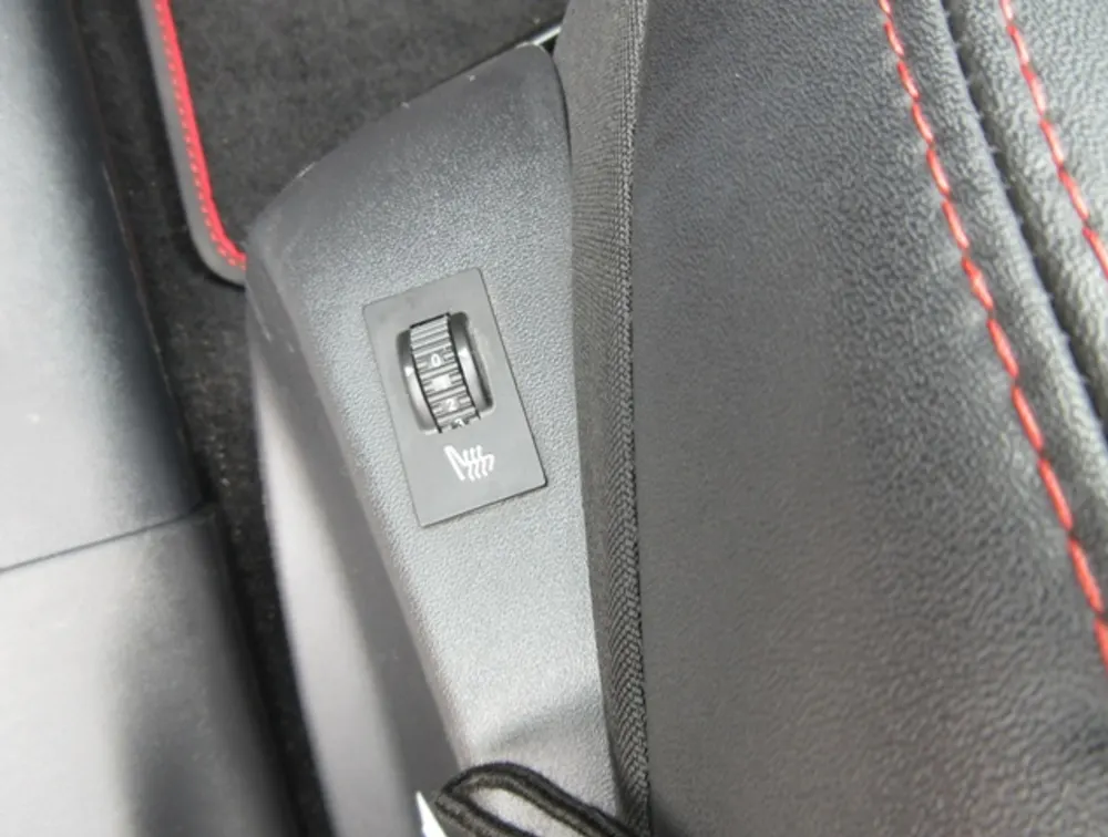 PEUGEOT 2008 GTLINE - PRG Motors Ltd