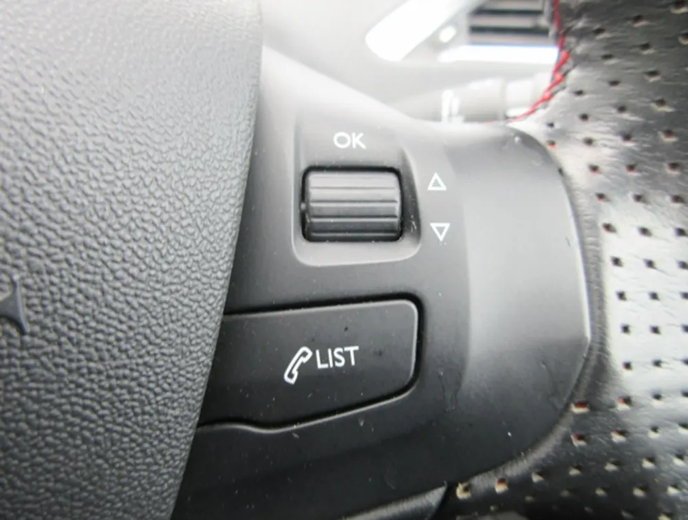 PEUGEOT 2008 GTLINE - PRG Motors Ltd