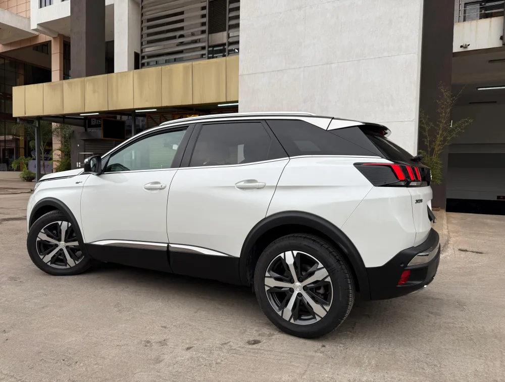 PEUGEOT 3008 GT SUNROOF DIESEL - PRG Motors Ltd