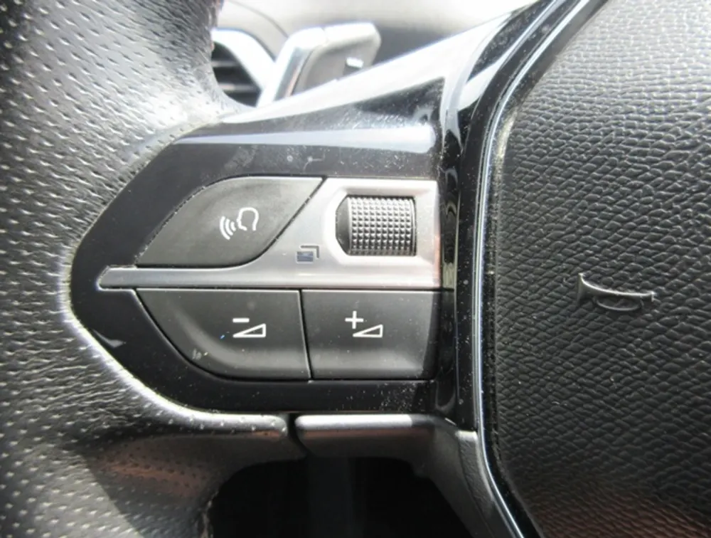 PEUGEOT 3008 GTLINE SUNROOF - PRG Motors Ltd