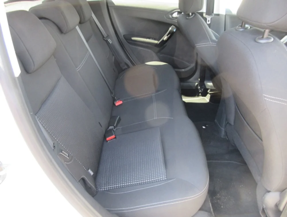 PEUGEOT 208 ALLURE - PRG Motors Ltd