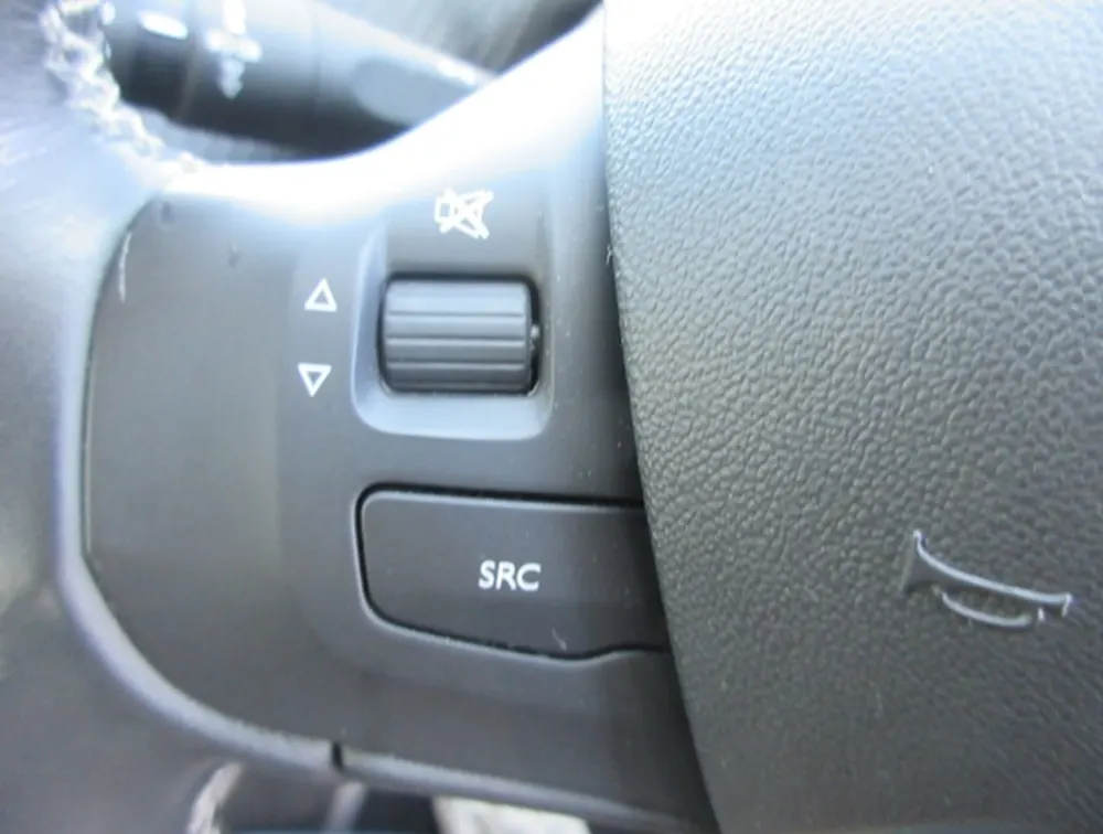 PEUGEOT 208 ALLURE - PRG Motors Ltd