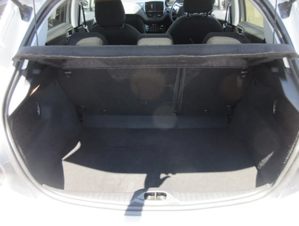 PEUGEOT 208 ALLURE - PRG Motors Ltd