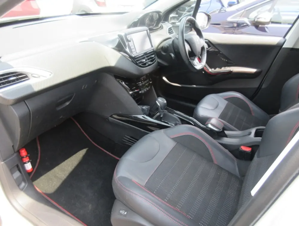 PEUGEOT 2008 GTLINE - PRG Motors Ltd