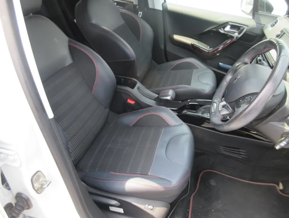 PEUGEOT 2008 GTLINE - PRG Motors Ltd