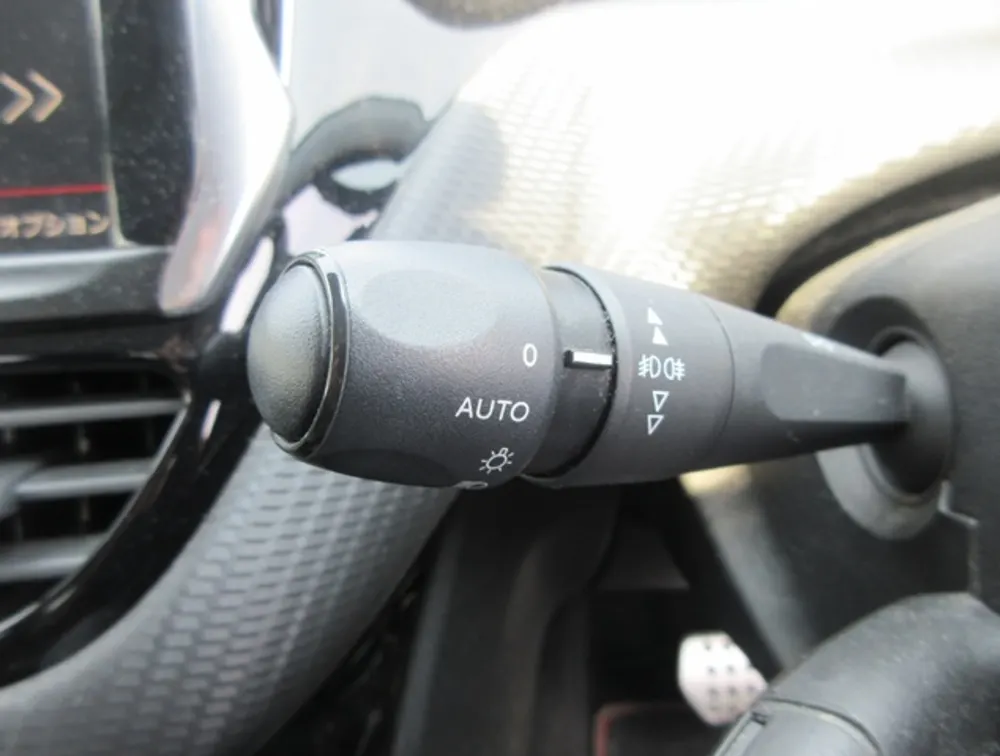 PEUGEOT 2008 GTLINE - PRG Motors Ltd