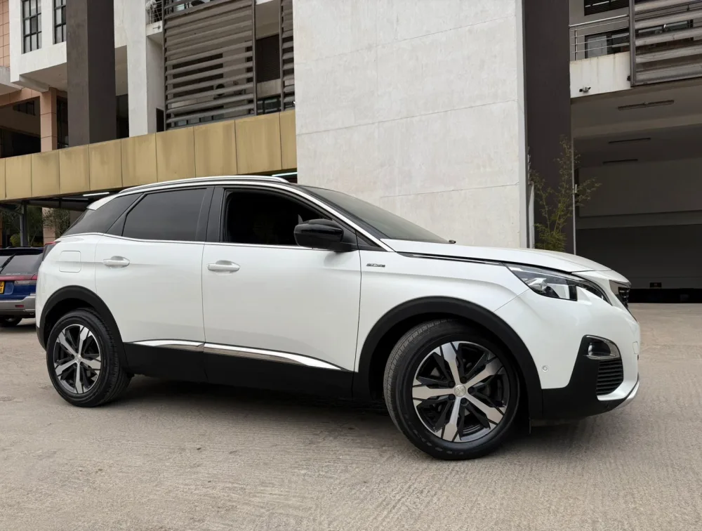 PEUGEOT 3008 GTLINE SUNROOF