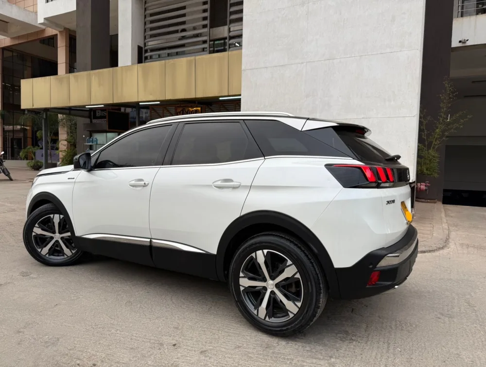 PEUGEOT 3008 GTLINE SUNROOF - PRG Motors Ltd