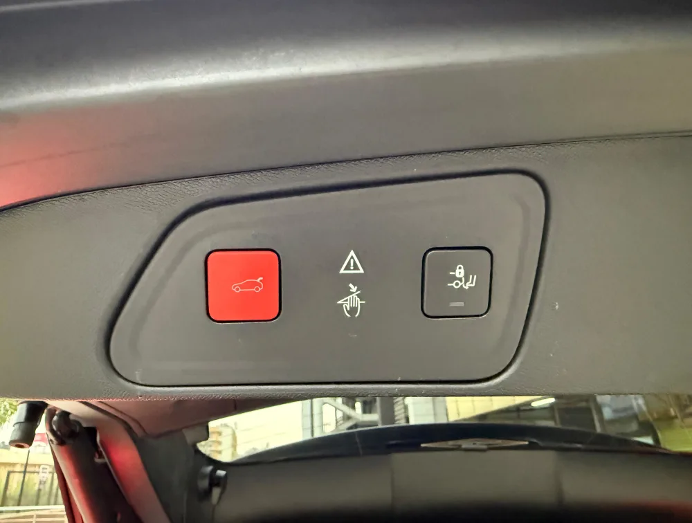 PEUGEOT 3008 ALLURE SUNROOF - PRG Motors Ltd