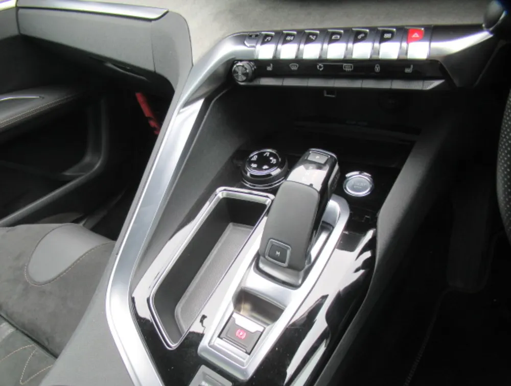 PEUGEOT 3008 GT SUNROOF - PRG Motors Ltd