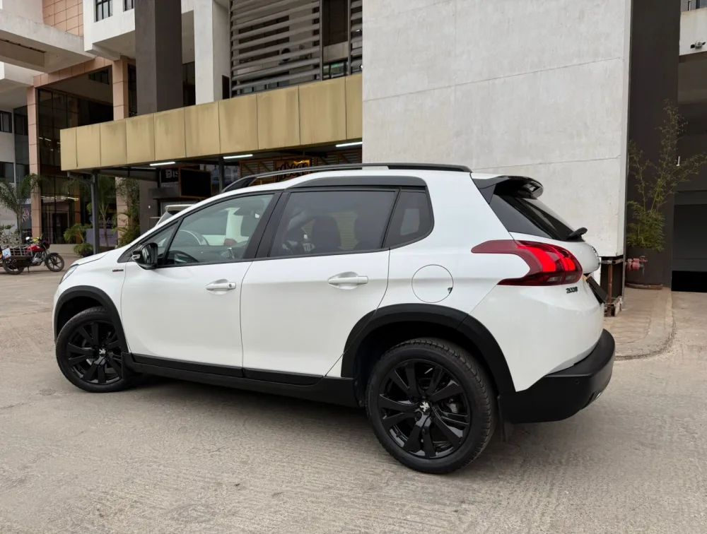 PEUGEOT 2008 GTLINE - PRG Motors Ltd