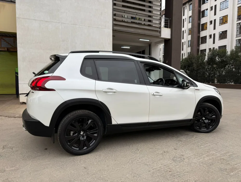 PEUGEOT 2008 GTLINE - PRG Motors Ltd