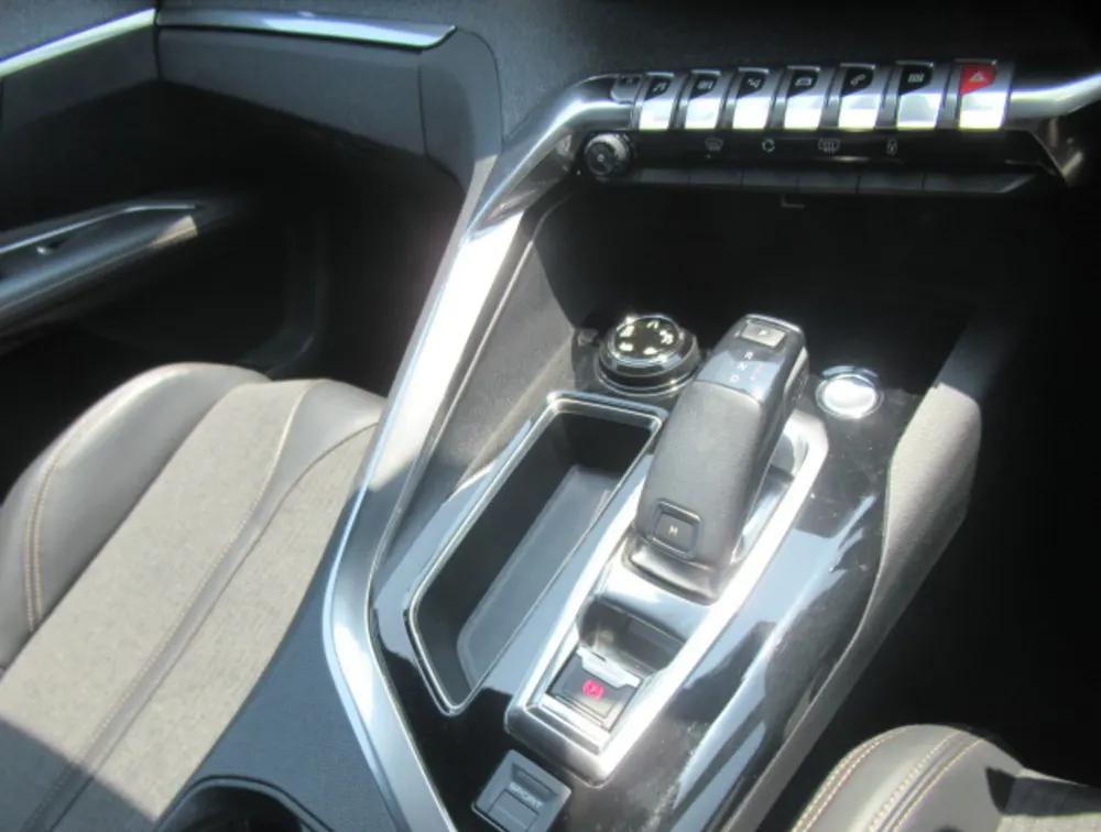 PEUGEOT 3008 GTLINE SUNROOF - PRG Motors Ltd