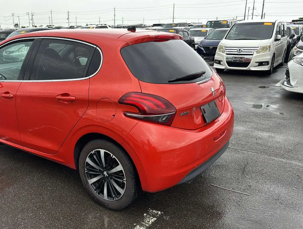 PEUGEOT 208 TECH EDITION - PRG Motors Ltd